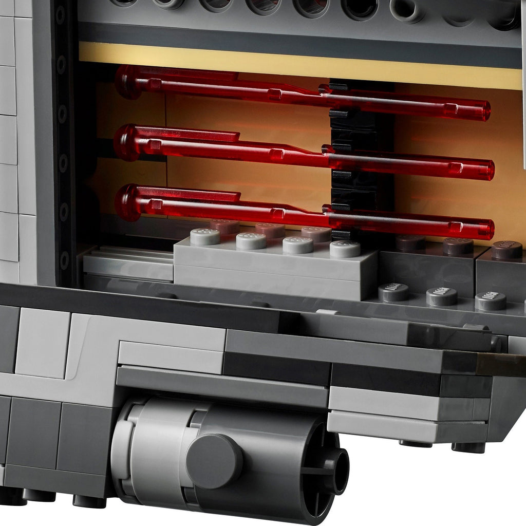 LEGO Star Wars 75292 The Razor Crest Set (No Minifigures) Unused (No Box)